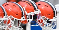 Browns star pulled over for speeding, again