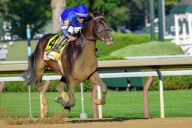 No los derrota nadie: Sovereignty y el jinete Larense Junior Alvarado se llenaron de gloria en el Travers Stakes en Saratoga Springs, Nueva York