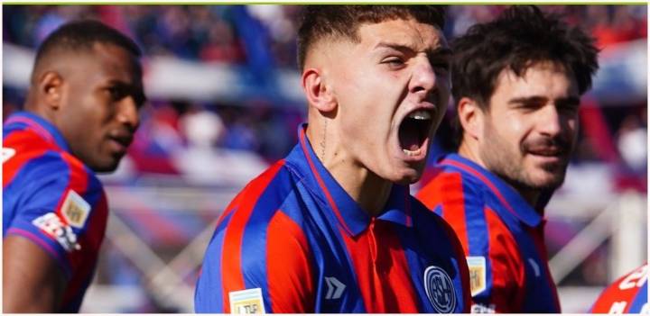 De la mano de los pibes, San Lorenzo le ganó a Instituto y recuperó algo de paz