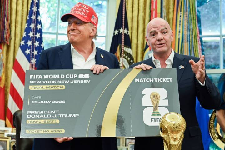 Donald Trump anuncia que el sorteo para el Mundial de Futbol 2026 será en Washington