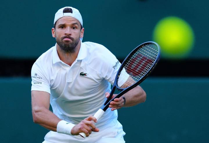 Ex-US Open Semifinalist Finds Solace in GF’s Arms After Injury Woes Sideline Him From Action