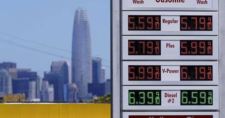 California energy regulators pause efforts to penalize oil companies for high profits