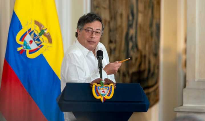 Gustavo Petro respalda a Capriles al condenar cualquier intervención militar de EEUU en Venezuela: ‘Ningún latinoamericano debe solicitar una invasión’