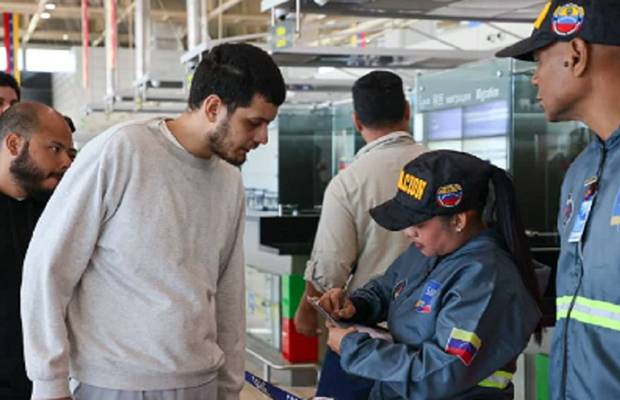 110 venezolanos regresaron al país procedentes de EEUU