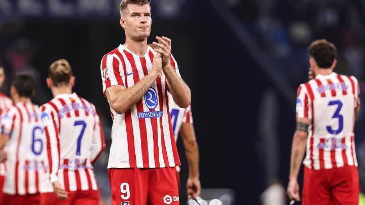 Molesto con su suplencia, quiere abandonar el Atlético de Madrid