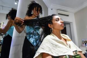 ‘Curly is beautiful’: Tunisian women embrace natural hair