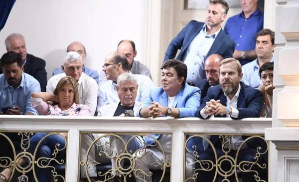 Intendentes peronistas, relegados en la lista nacional: crece el malestar en el conurbano