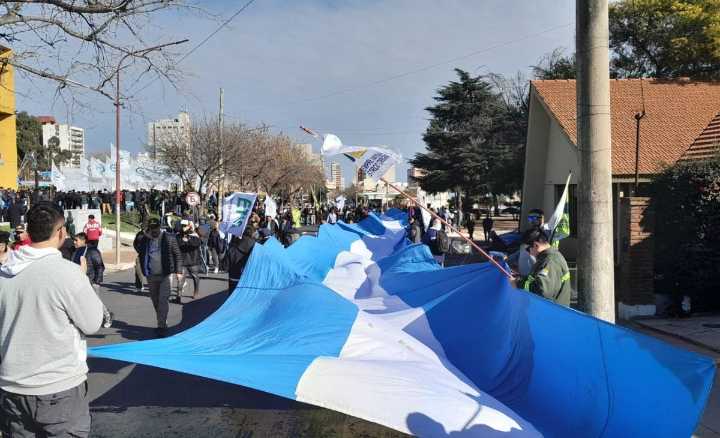 Sergio Ziliotto: "Vivimos lo que sería un ensayo de gobierno libertario" en La Pampa