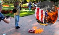 Protesta incendiaria frente a la Casa Blanca desafía nueva orden ejecutiva de Trump