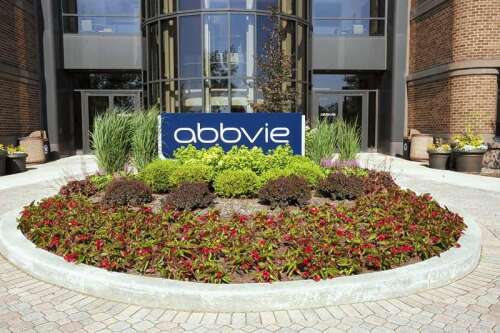 AbbVie investing $195 million to expand manufacturing footprint in Illinois