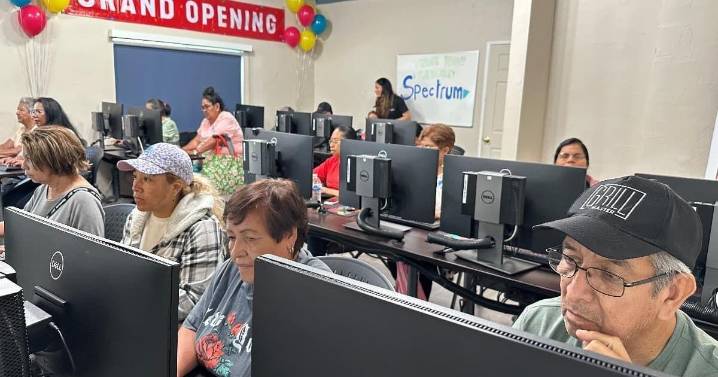 Grant helps funds new computer lab in East Los Angeles + more news of note