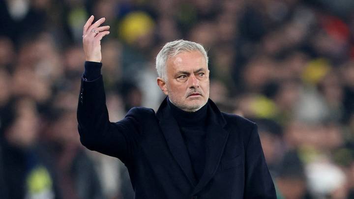 El Fenerbahçe despide a José Mourinho con una indemnización millonaria