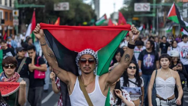 Marchan mil personas por Palestina en CDMX