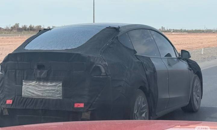 Tesla Model Y L spotted testing in China as pricing estimates emerge