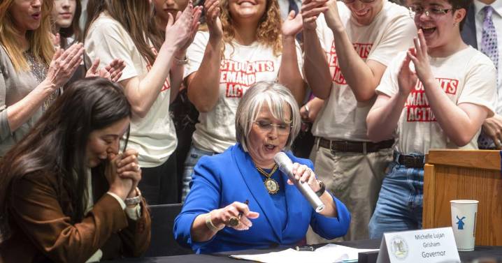 US appeals court blocks New Mexico’s 7-day waiting period on gun purchases