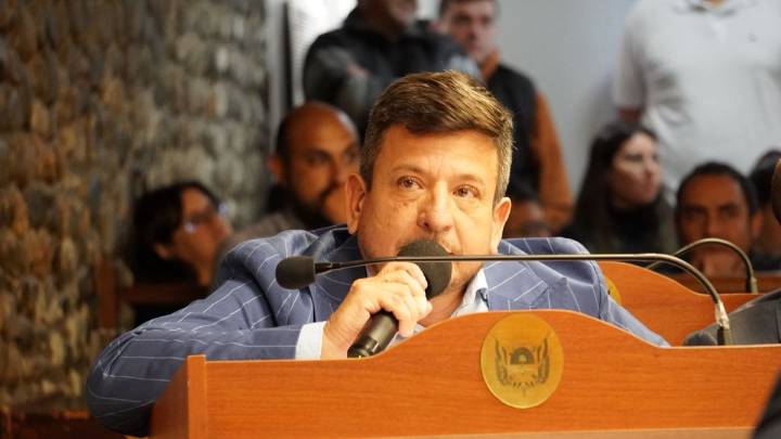 Ledesma cruzó a Agüero: "A los jubilados se los respeta y se los defiende, no se los humilla"