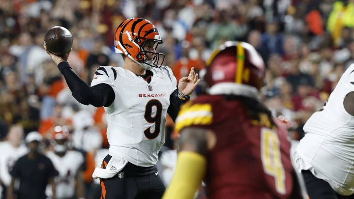 Joe Burrow throws for 62 yards, TD on three possessions