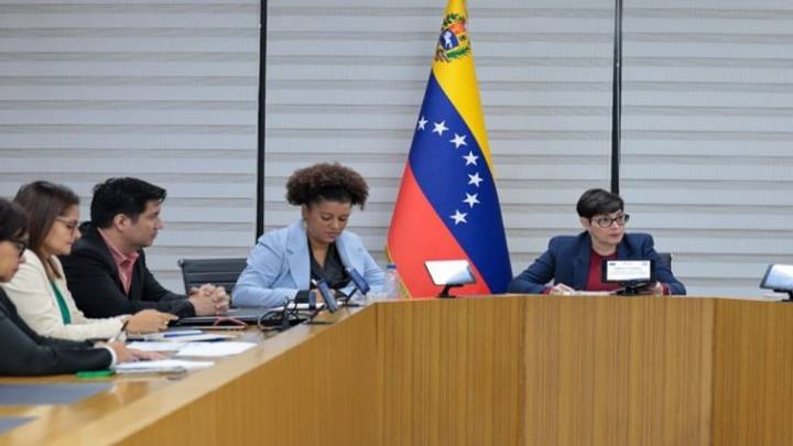 Venezuela e Irán fortalecen cooperación científica y tecnológica