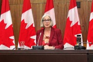 Liberals defend stepping in to end dispute between Air Canada and flight attendants