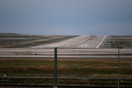 2 planes collide midair at northern Colorado airport