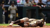 Padres put SS Xander Bogaerts on IL with fractured left foot
