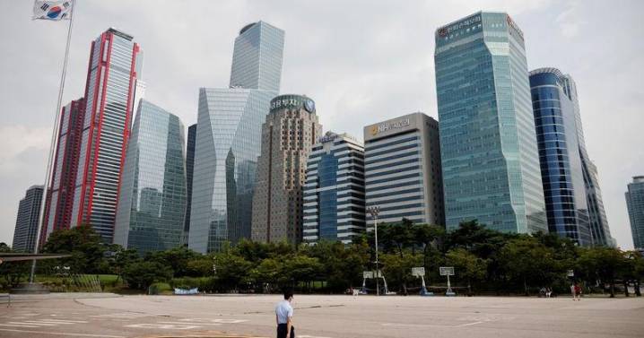 South Korea companies to invest $150 billion in US, Yonhap says