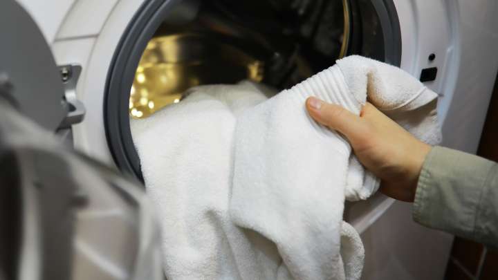 Exactly How Often You Should Be Cleaning Your Bathroom Towels