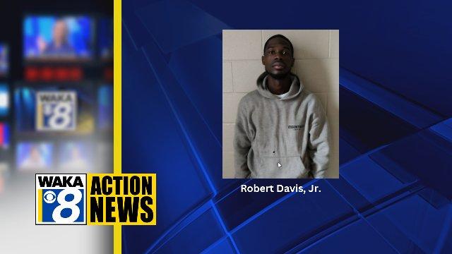 Elmore man arrested on multiple charges following police chase