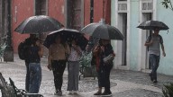 Lluvia intermitente afecta afecta el Centro y la avenida Juárez de la capital poblana