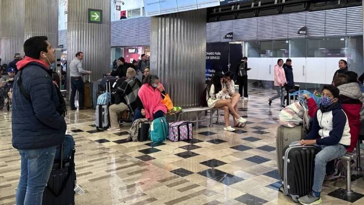AICM suspende operaciones por segundo día tras las intensas lluvias en la capital del país