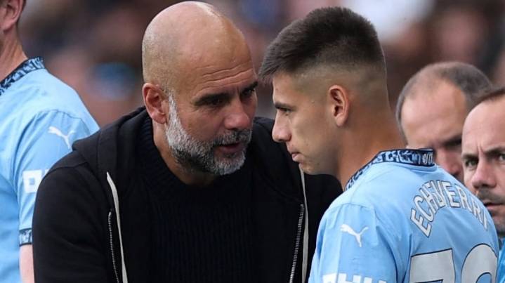 Sin lugar en Manchester City, el Diablito Echeverri logró un acuerdo para cambiar de club