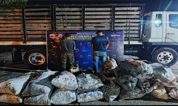 Incautan material estratégico y detienen a quienes lo trasladaban