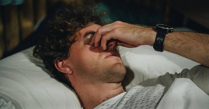 NHS alert as Brits told to look out for 'common' symptom when they wake up