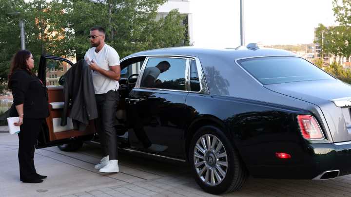 Travis Kelce arrives in $400,000 Rolls Royce to glitzy Kansas City Chiefs red carpet