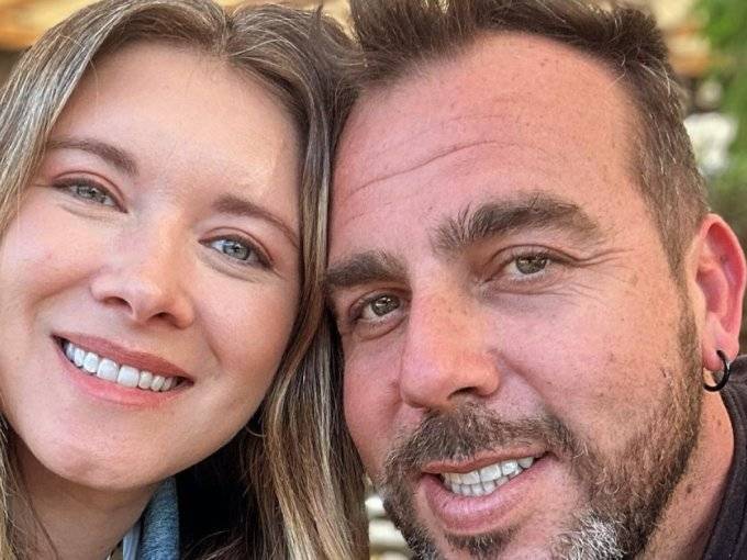 Productor acusa a Francisco Kaminski de millonaria deuda impaga y aseguró que Carla Jara estaba al tanto del préstamo