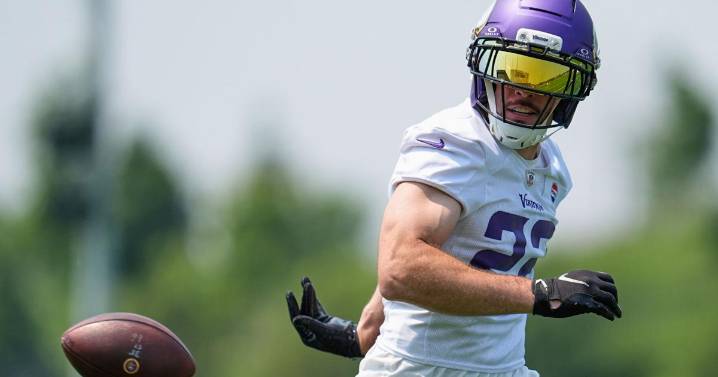 Vikings' Smith recovering from personal health matter that's not a long