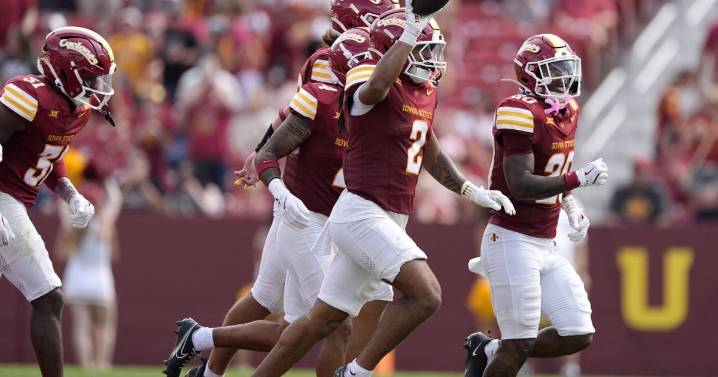 Rocco Becht sets school record for accuracy in No. 22 Iowa State's 55