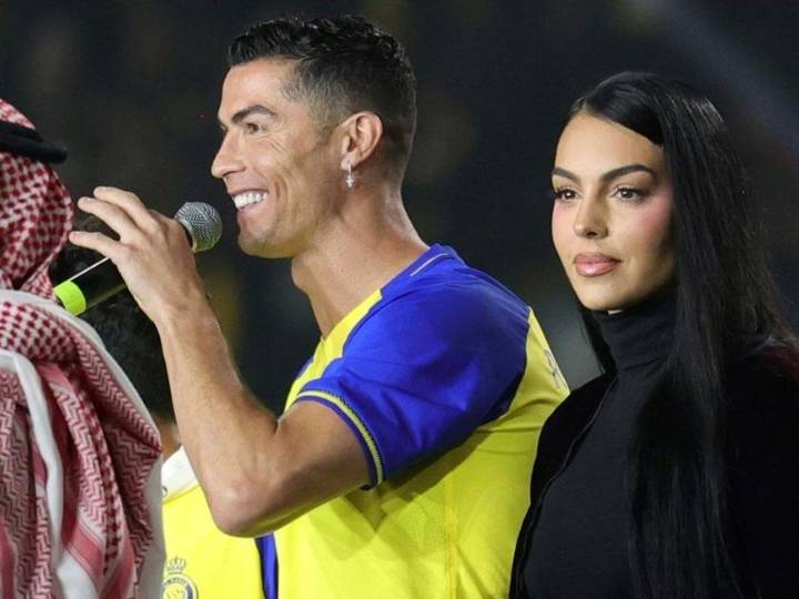 Living in 'sin'? Ronaldo, Rodriguez highlight Saudi double standard