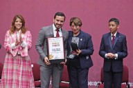 Reconocen con Premio Estatal de la Juventud 2025 al talento e impacto social de jóvenes universitarios de la UAEMéx