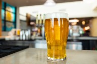 NFL QB Ben DiNucci posts hilarious caption with beer from airport after being cut by Falcons