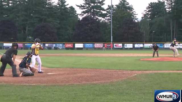 Keene Swamp Bats win playoff opener on walk