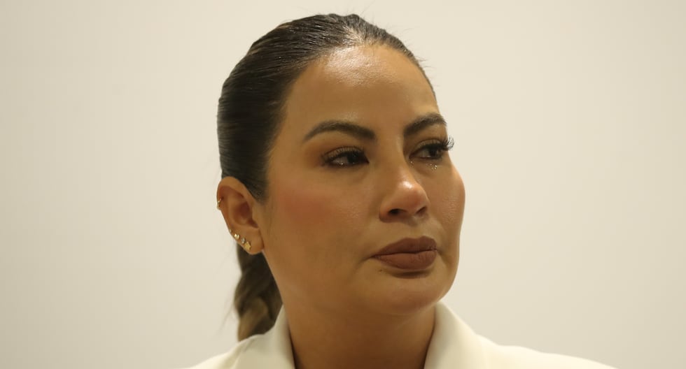 Pamela López sobre posible demanda de Cueva: “Aquí estoy, parada y sin polo” (VIDEO)