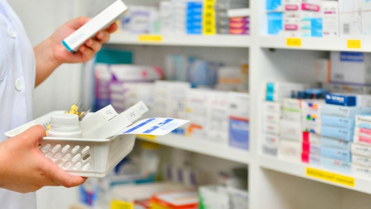 Crisis financiera de la industria farmacéutica expone en grave riesgo la salud de los pacientes