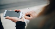 One common iPhone habit millions do everyday that drains your battery to zero