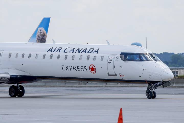 Air Canada espera reanudar sus operaciones el martes pero sus trabajadores se oponen