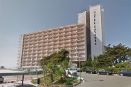 Over 100 People Fall Ill amid Suspected Salmonella Outbreak at Hotel: Reports