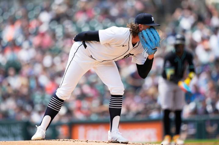 New starter Chris Paddack showing off strike-throwing process early with Tigers