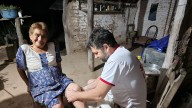 La historia del kinesiólogo de Tupungato que brinda toda su solidaridad a comunidades indígenas