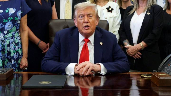Donald Trump Asegura que Despidió a Lisa Cook, Gobernadora de la Fed