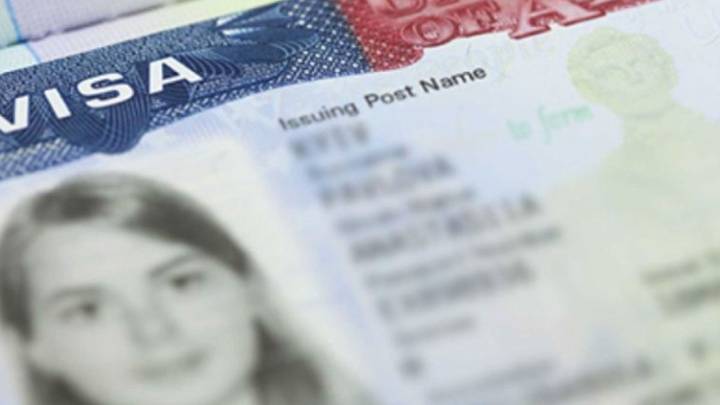 EU restringe visas a funcionarios de Cuba y países africanos por misiones médicas